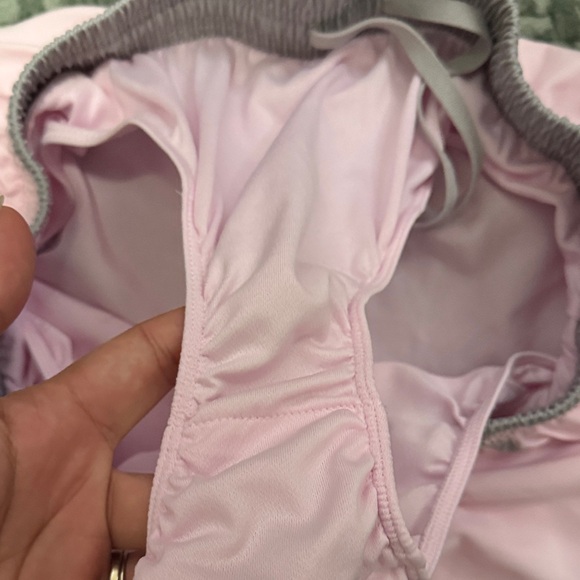 Nike Women's Light Pink Running Shorts - Picture 4 of 4